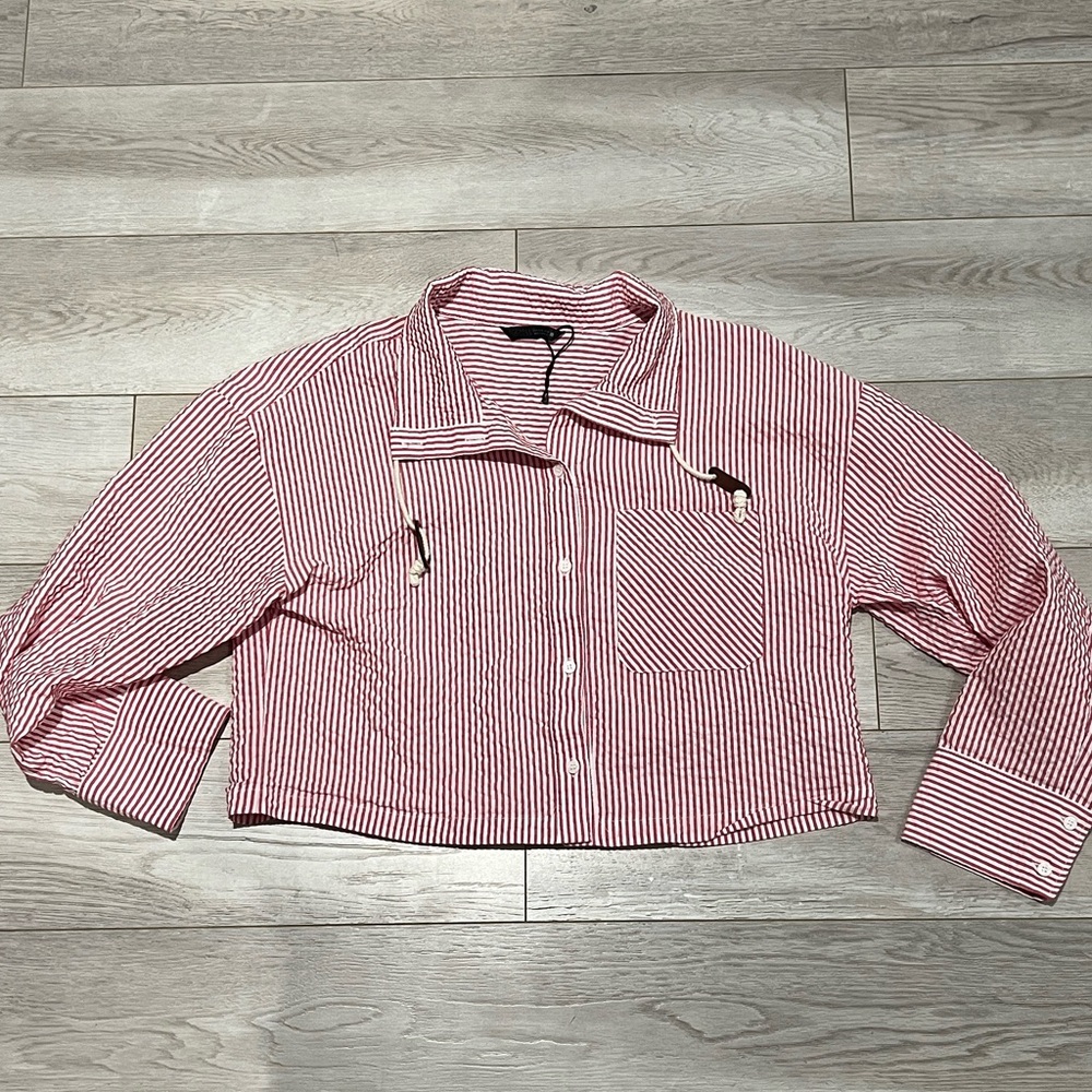 Zara Red and White Striped Top! Worn once only! Super cute and stylish
